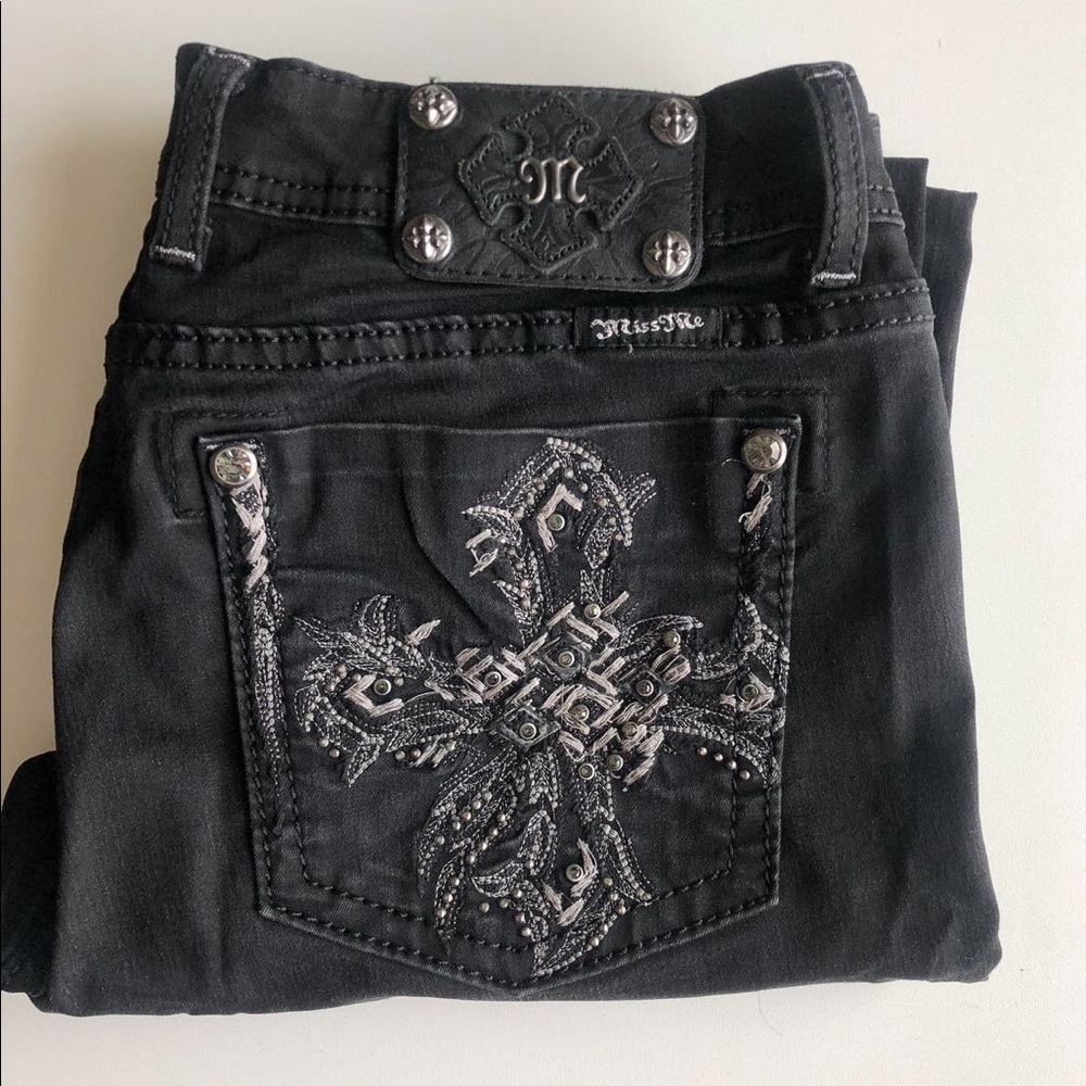 Black Miss Me Jeans.